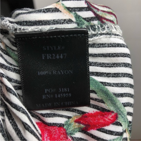 Dress forum wrap front shorts romper floral & stripe girly vacation boho resort - Picture 13 of 14